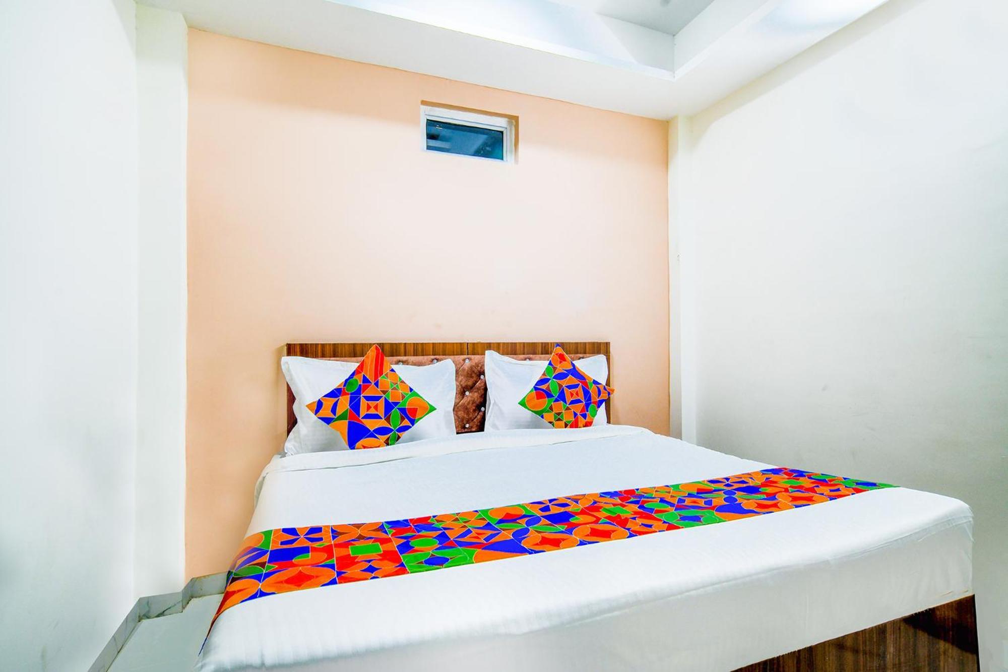 Hotel O Regal Indore Extérieur photo