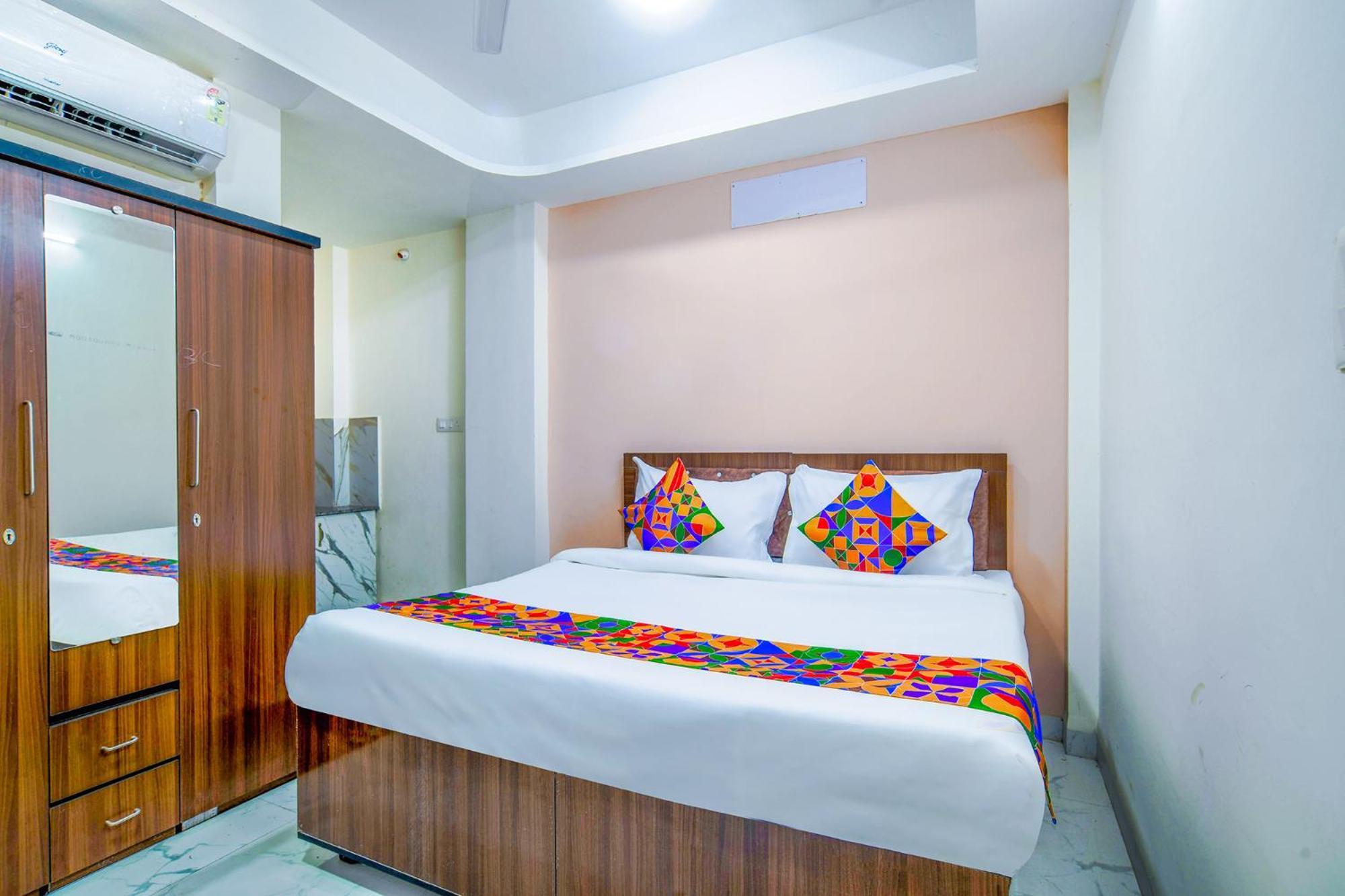 Hotel O Regal Indore Extérieur photo