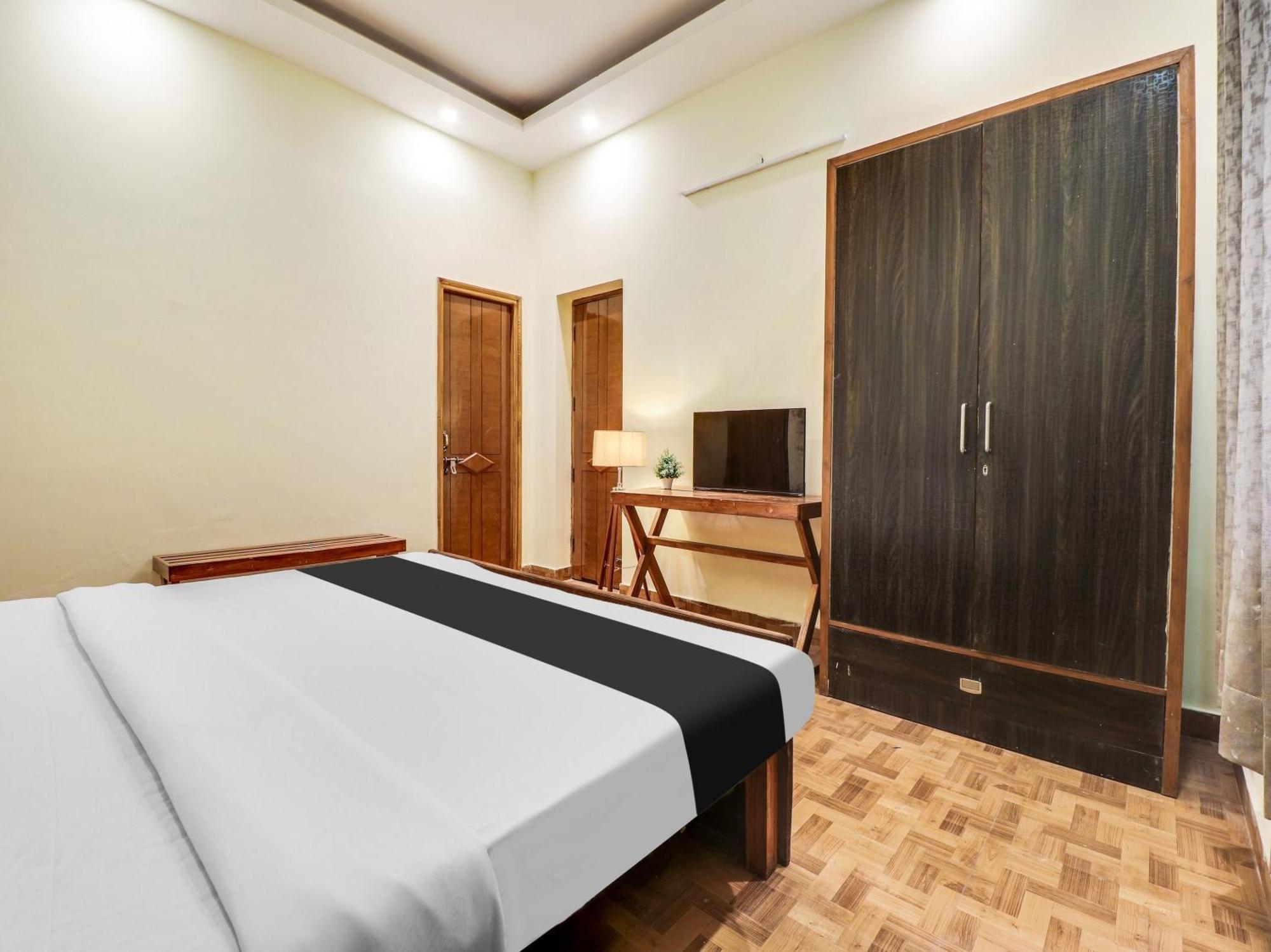 Hotel O Regal Indore Extérieur photo