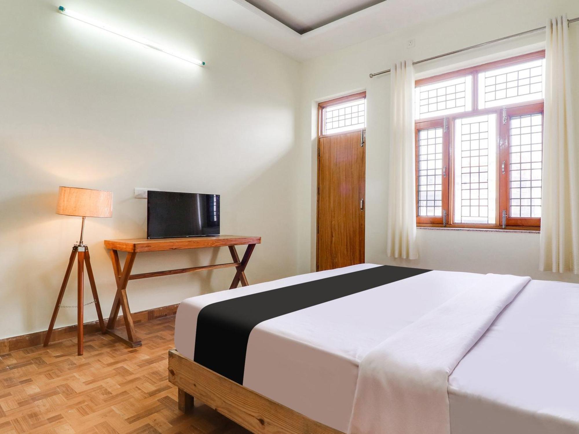 Hotel O Regal Indore Extérieur photo