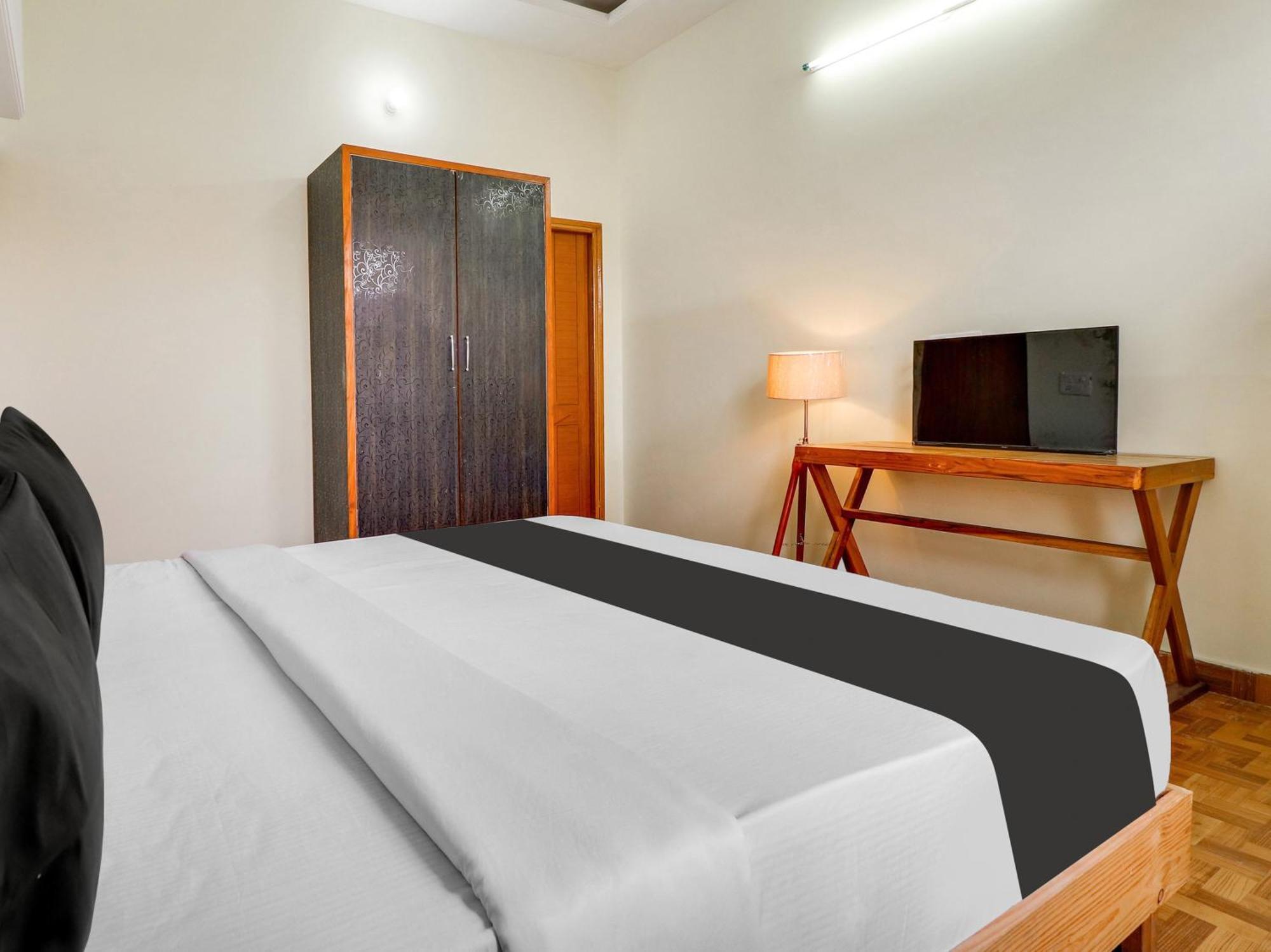 Hotel O Regal Indore Extérieur photo